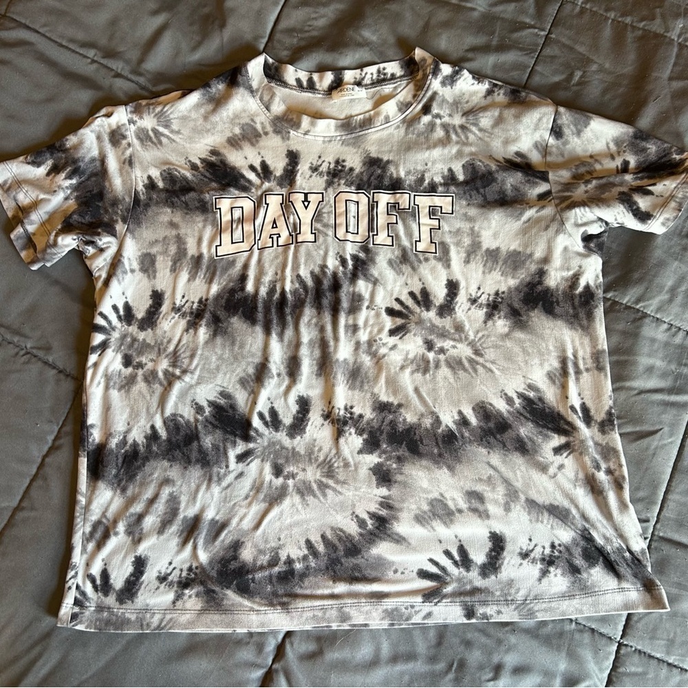 MED - Ardene Tee